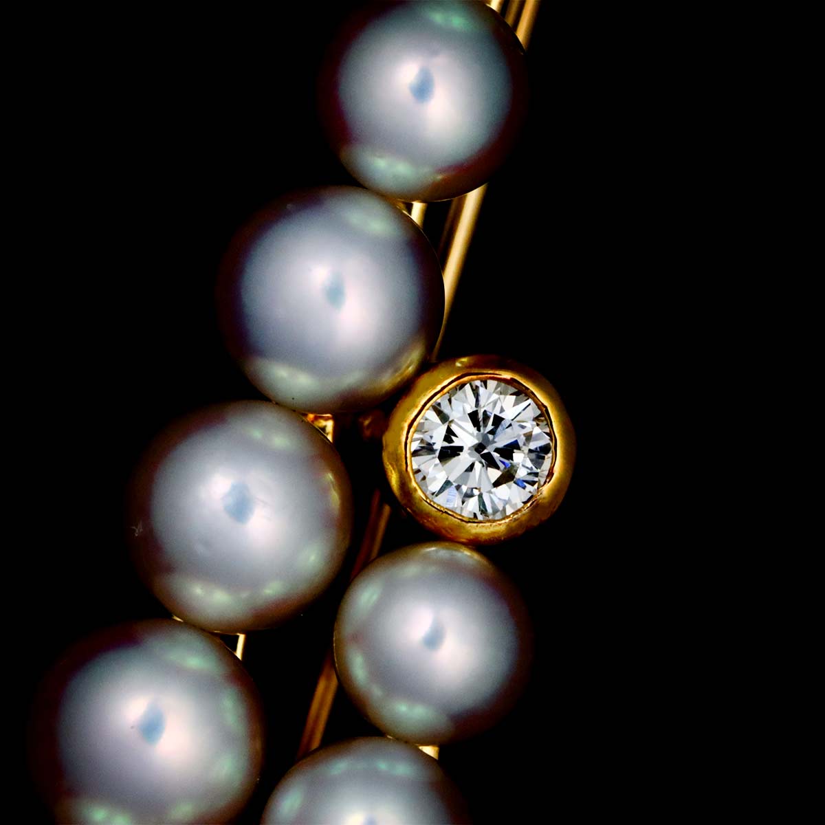 Akoya pearl 5.7-3.4mm Diamond Brooch 18K Yellow Gold 750