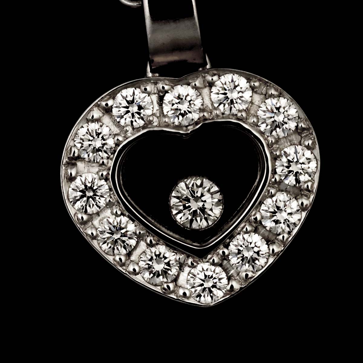 Happy Diamond Heart Necklace 18K White Gold 750