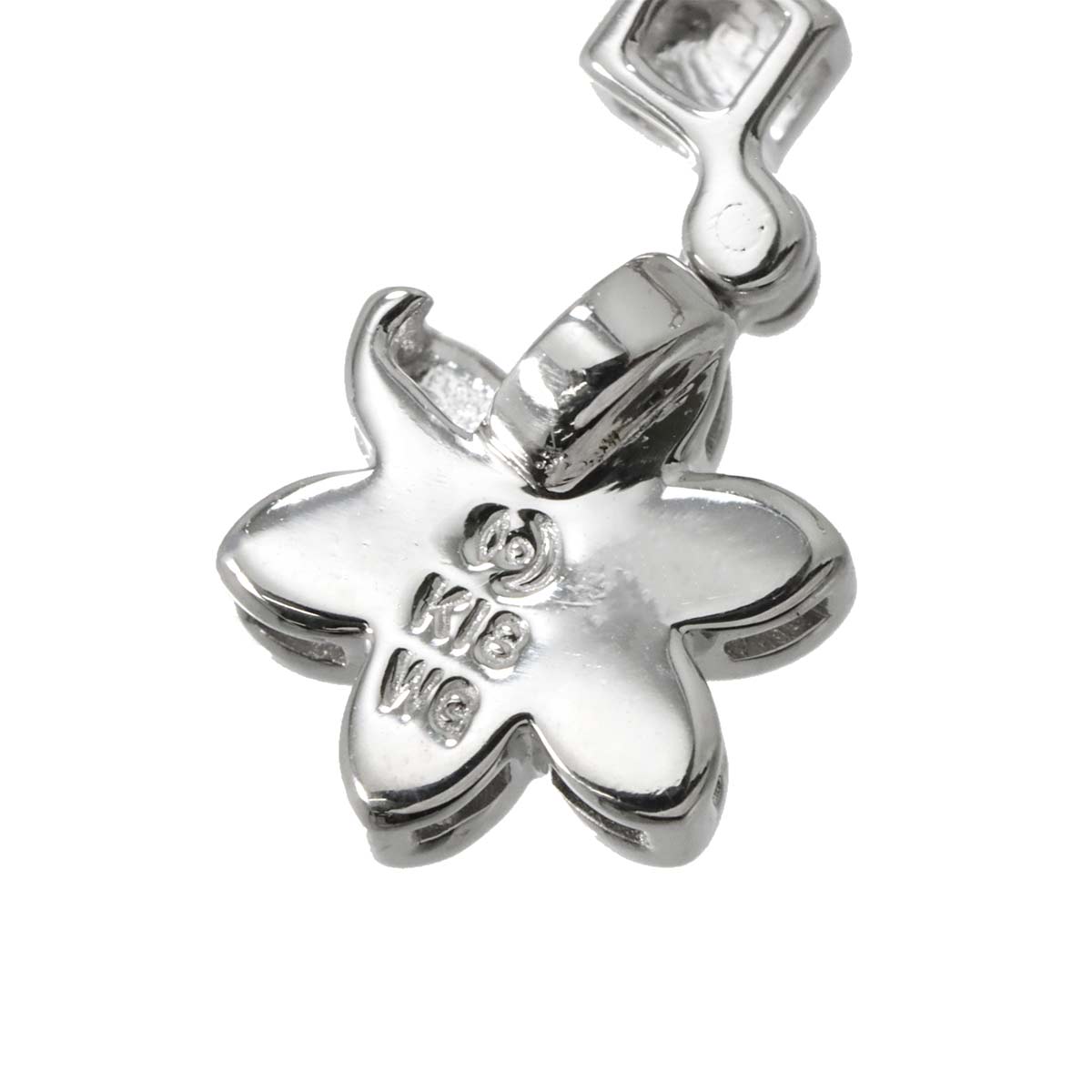 Baby Pearl 3.8mm Earrings Clip on 18K WG White Gold 750