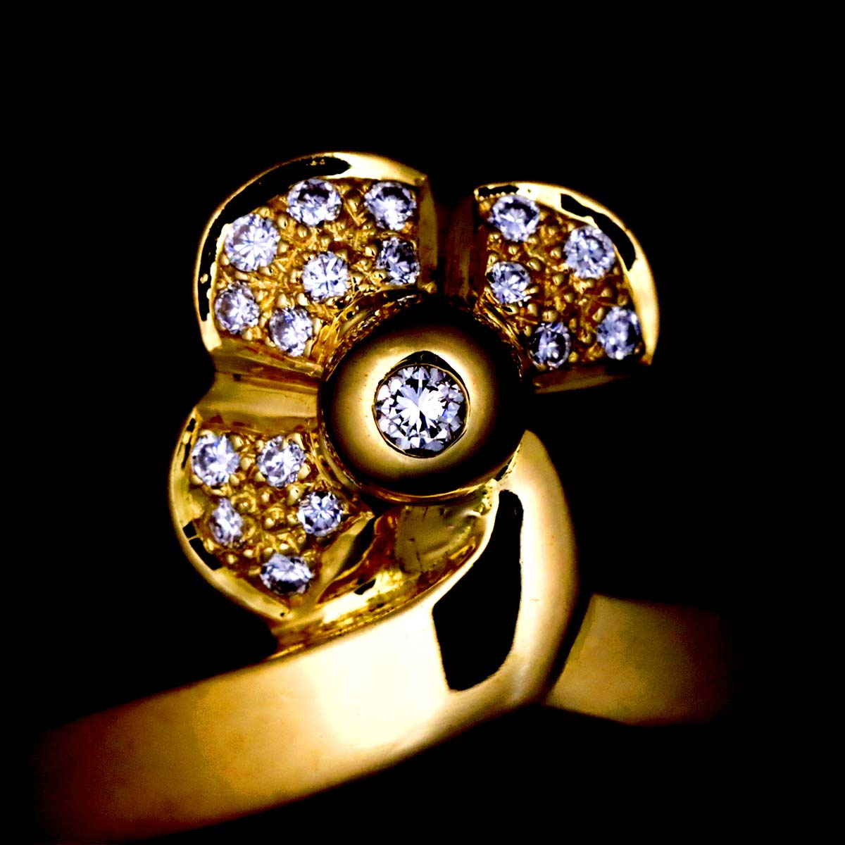 Diamond Ring 18K YG 750 Size5.5-5.75(US)