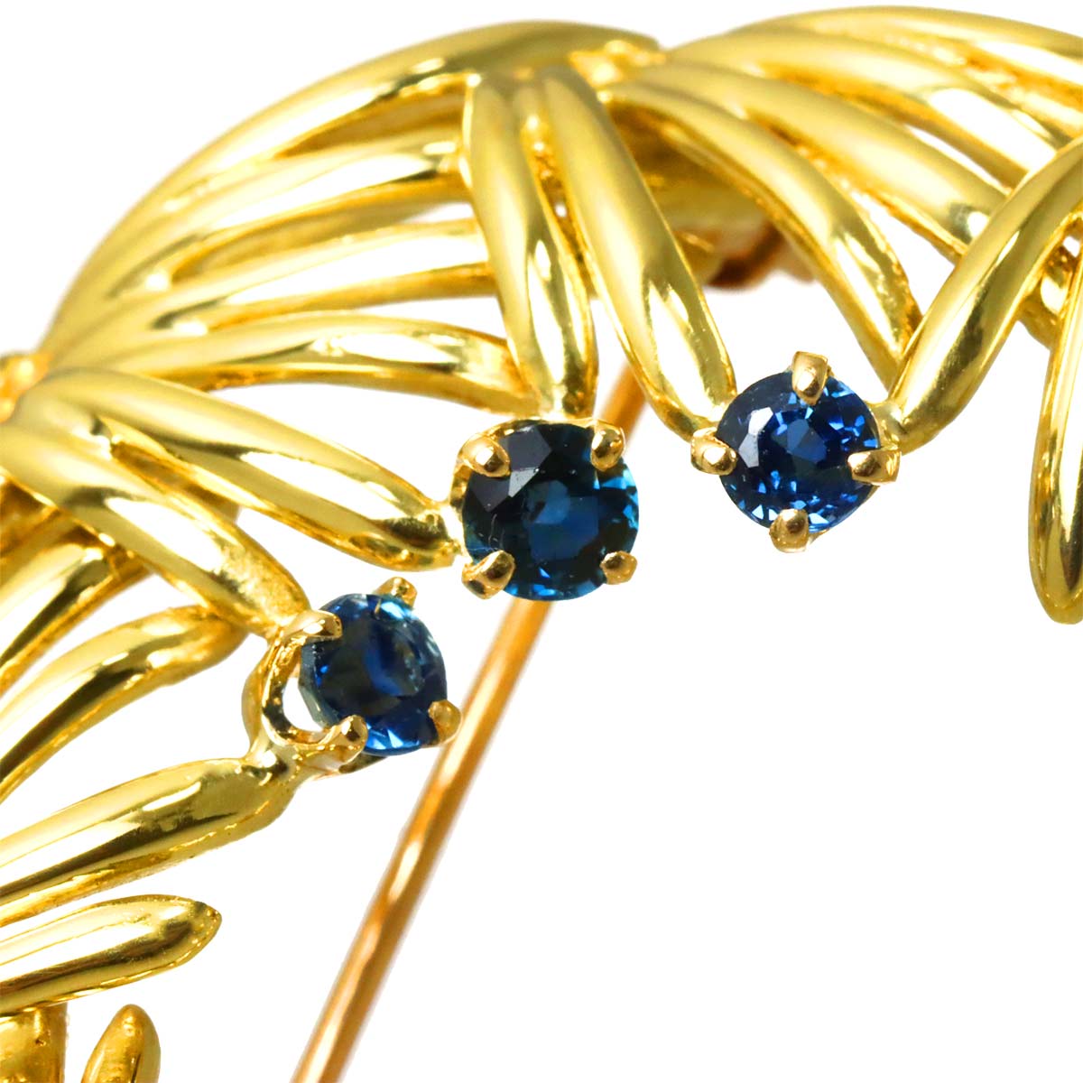 Sapphire Brooch 18K Yellow Gold 750