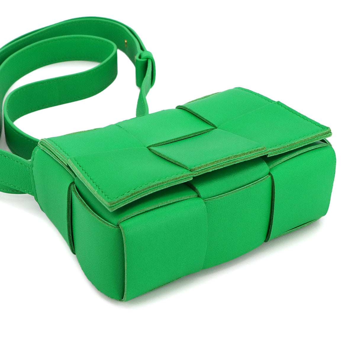 Intrecciato Candy Cassette Shoulder Bag Leather Green