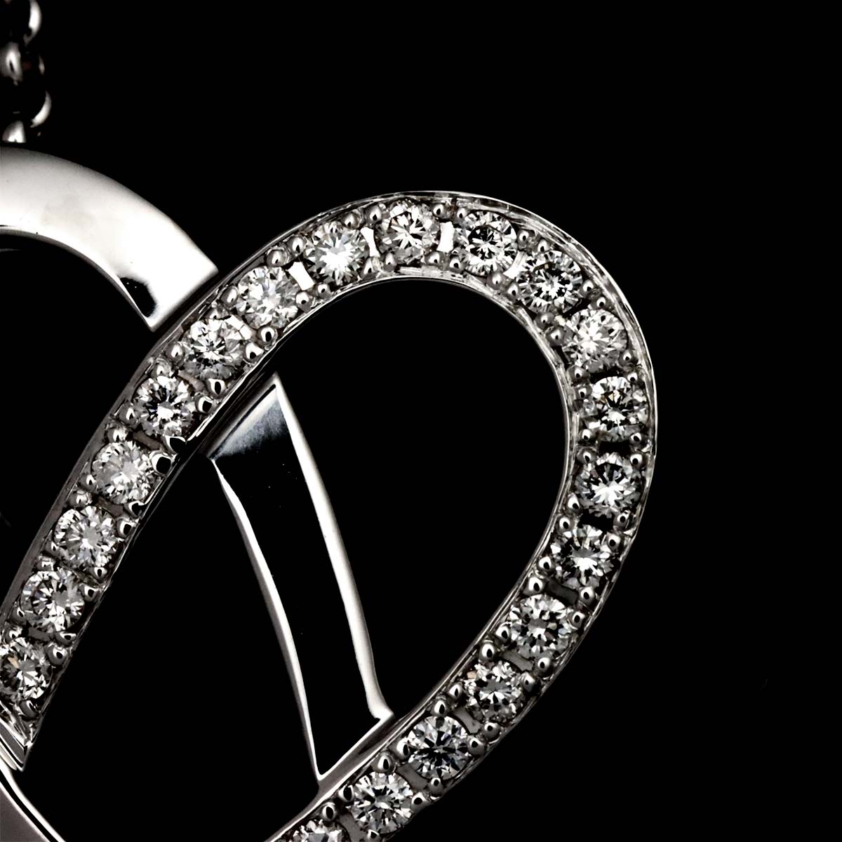 Diamond Heart Necklace 18K White Gold 750