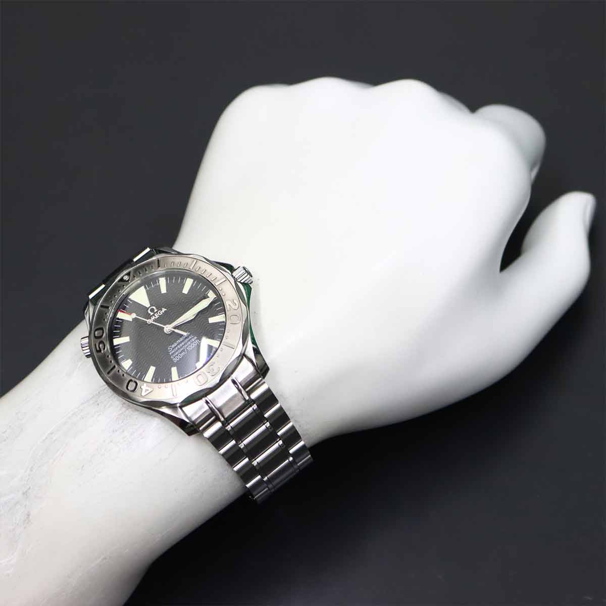 Seamaster Professional 300m 2230 50 750 White Gold Automatic