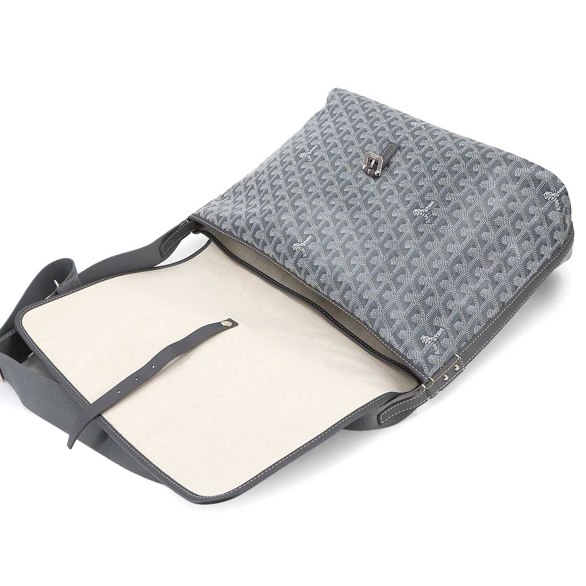 Capetien MM Shoulder Bag PVC Leather Gray Purse