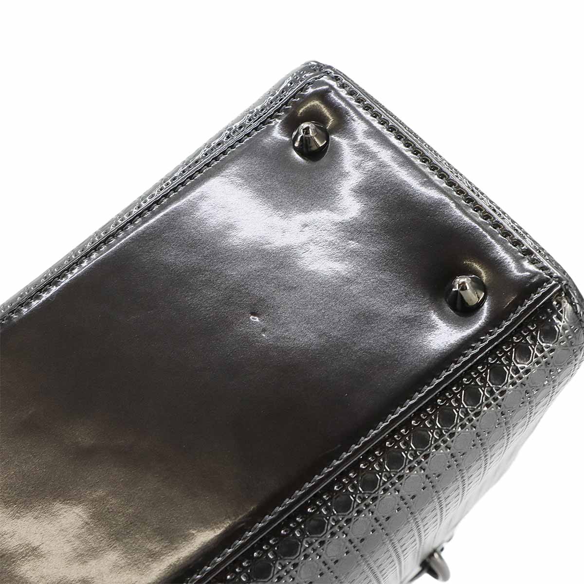 Micro Cannage Lady Dior Medium Hand Bag Patent Leather 90299373