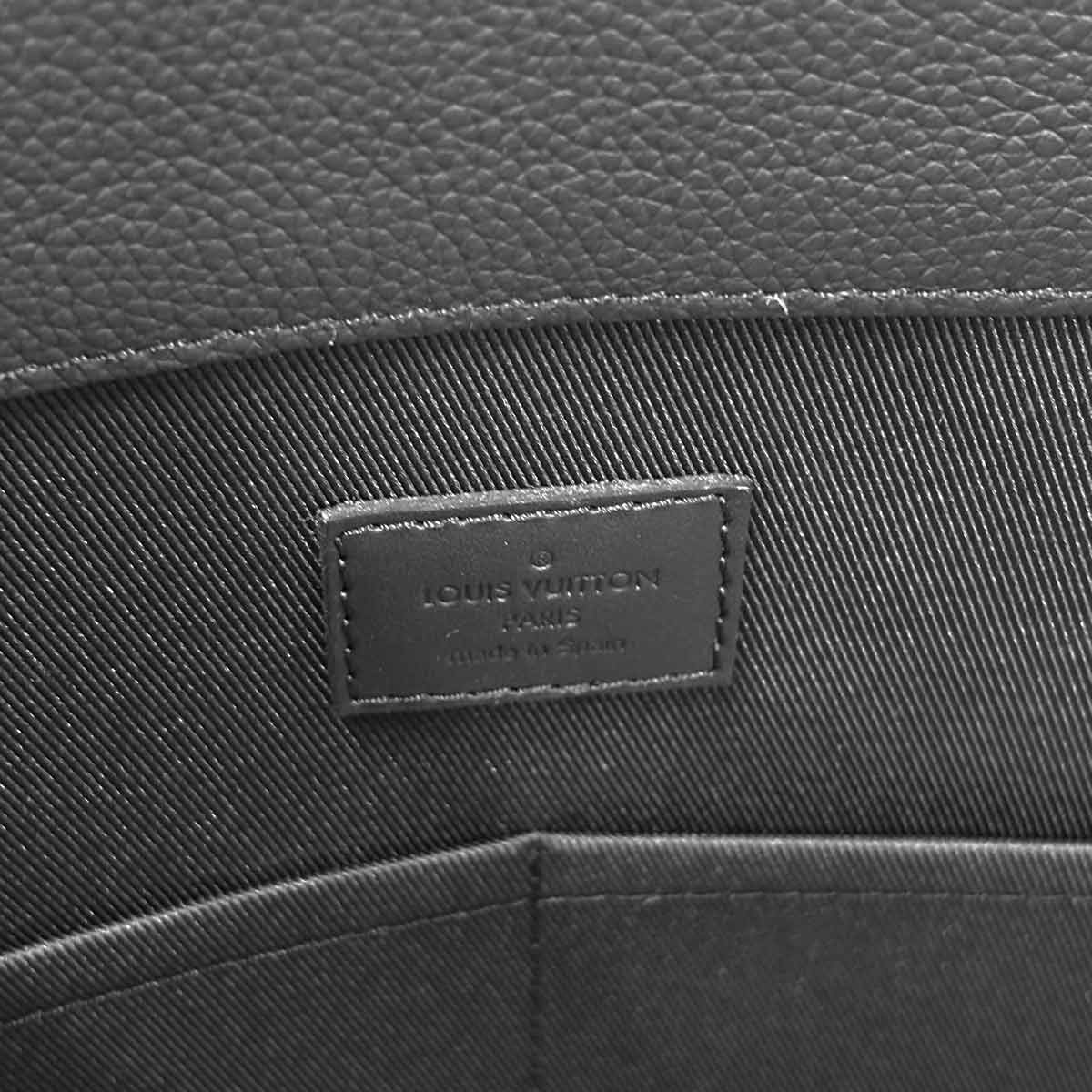 Aerogram Takeoff Tote Bag Leather Black M57308 LV Purse