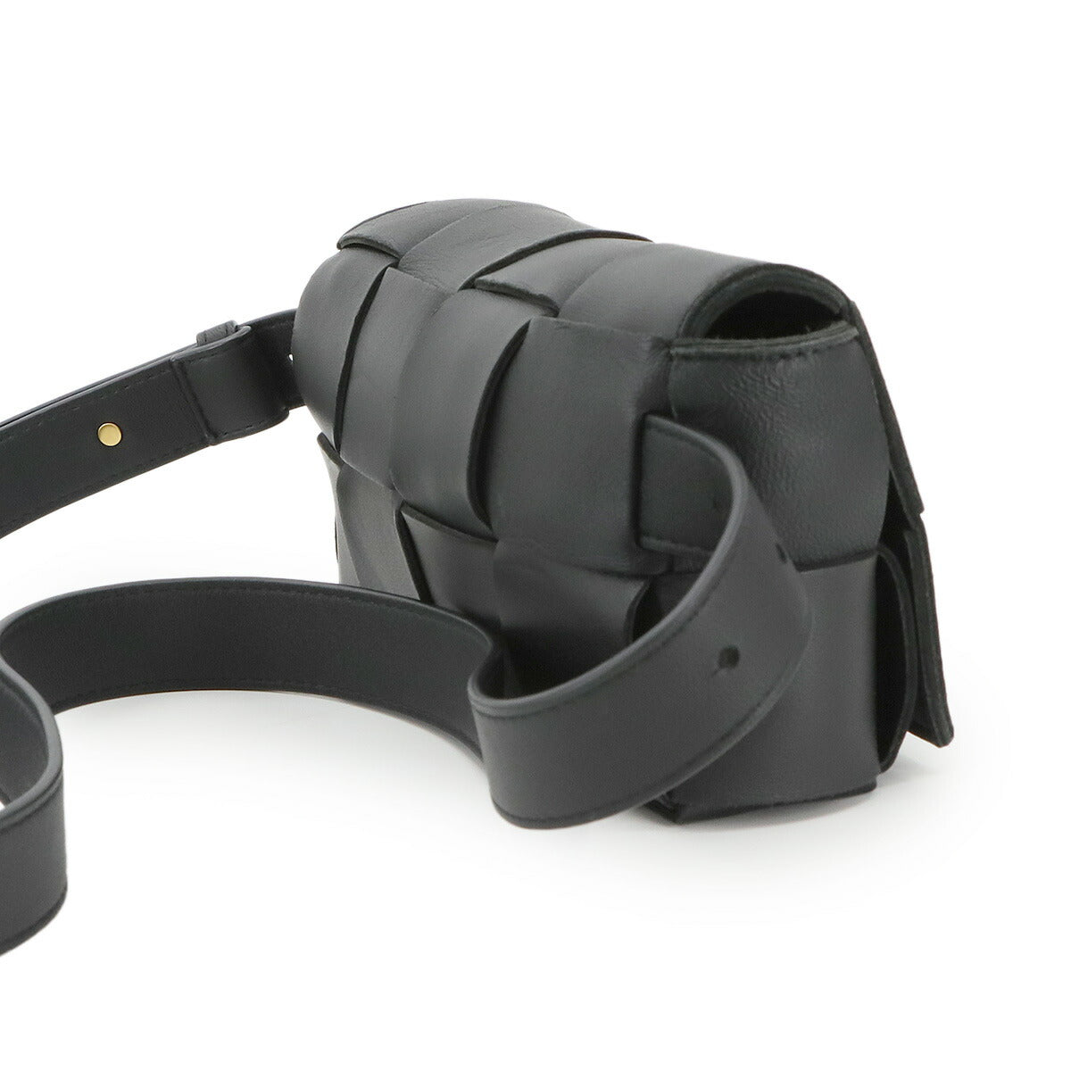 Intrecciato Cassette Belt Bag Leather Black 668572