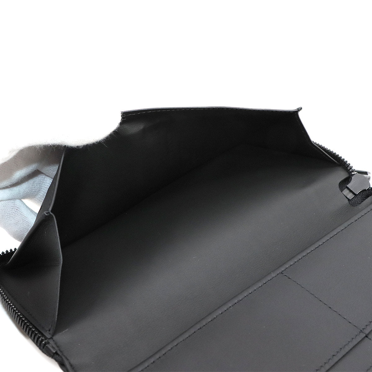 Monogram Taurillon Zippy Wallet Vertical Black M69047