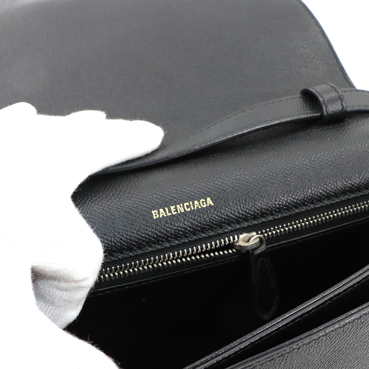 Ville Shoulder Bag Leather Black 542207 Purse