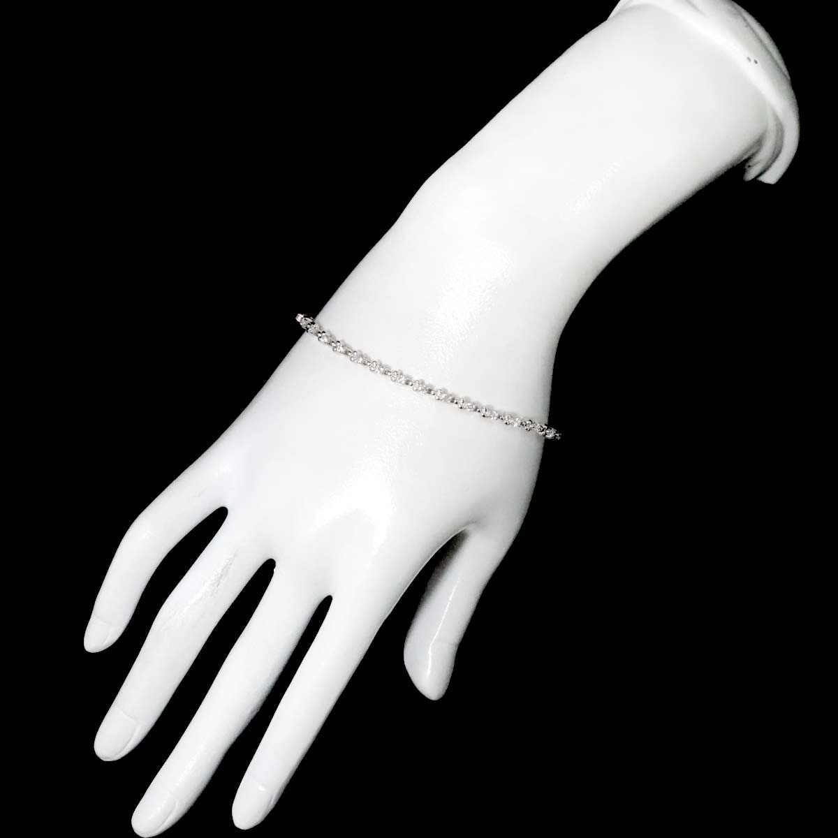 Diamond 0.90ct Bracelet 18K White Gold 750