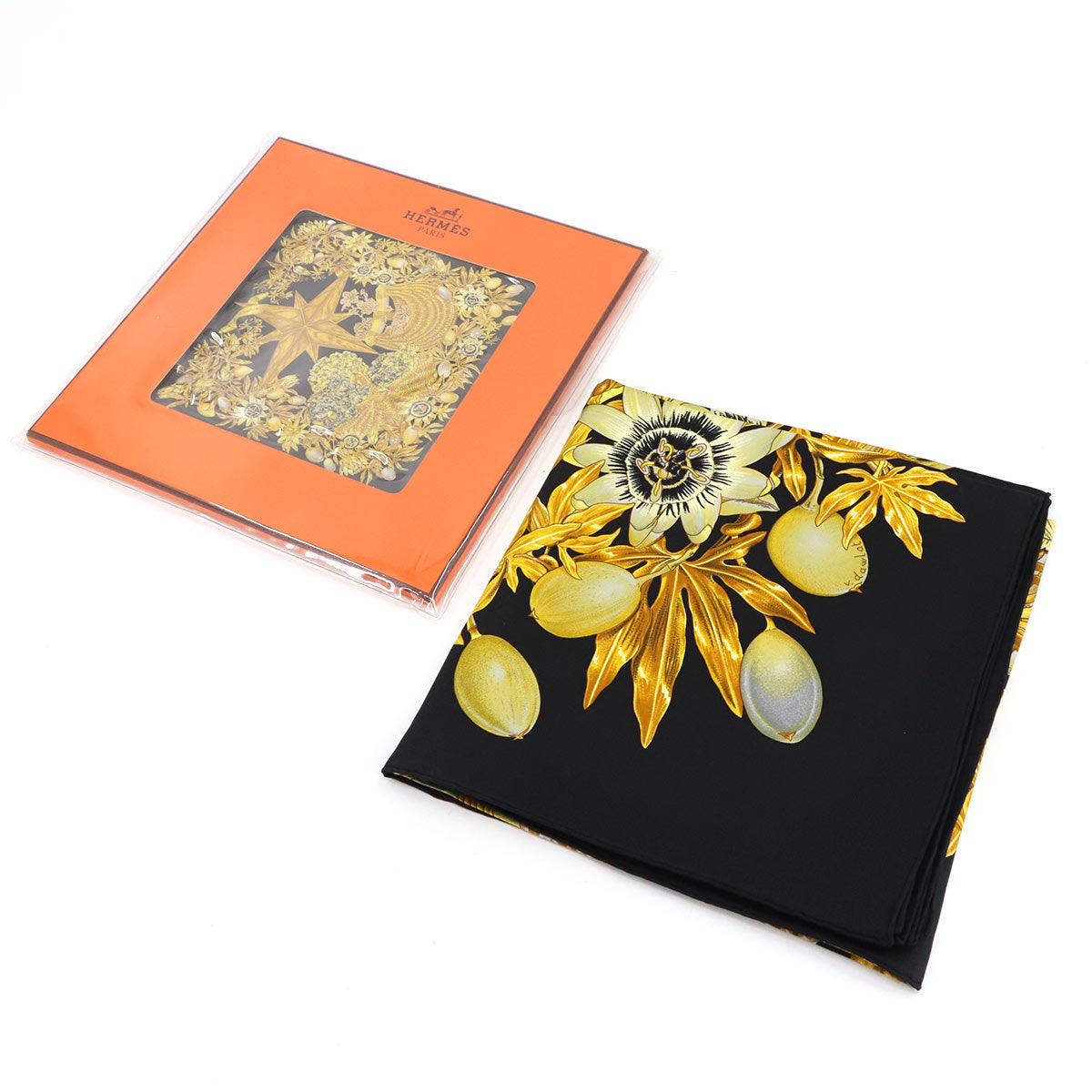 Carre 90 Scarf Passiflores Silk Black Yellow Gold
