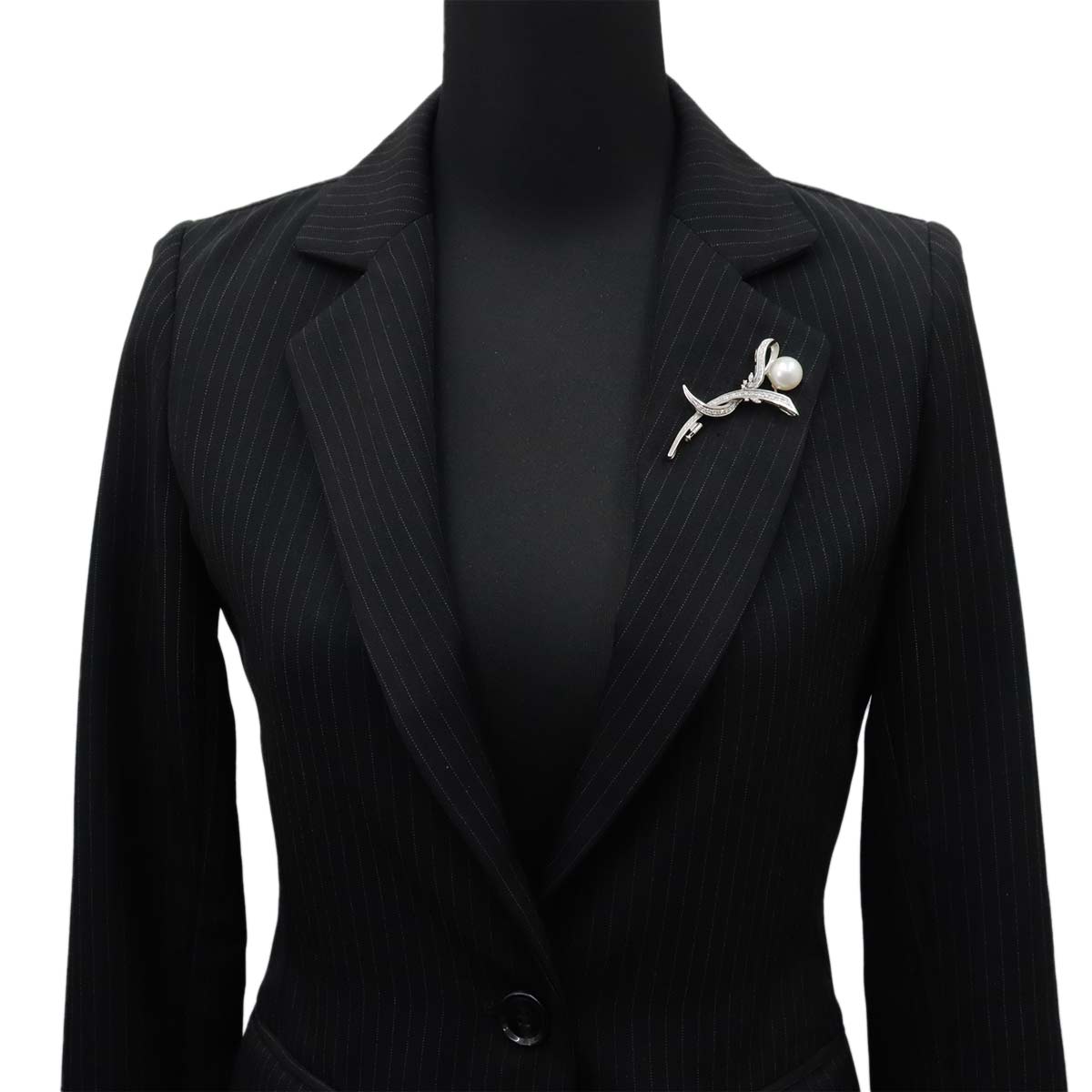 South Sea Pearl 13.5mm Diamond 0.67ct/0.10ct Brooch Pt