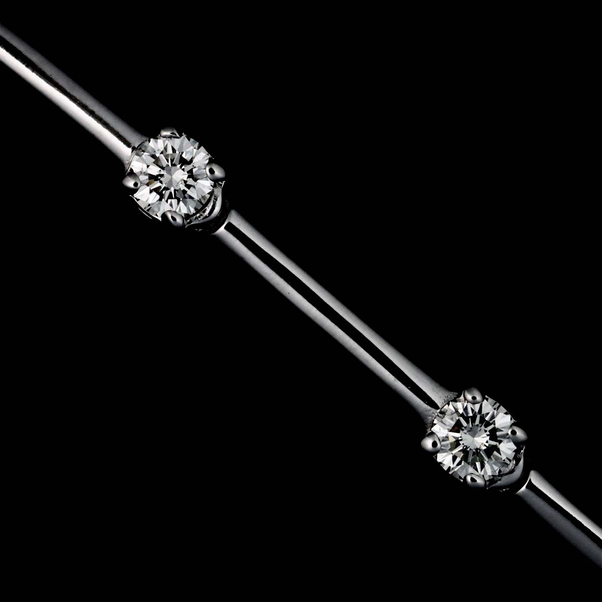 Diamond 2.17ct Necklace 18K White Gold 750