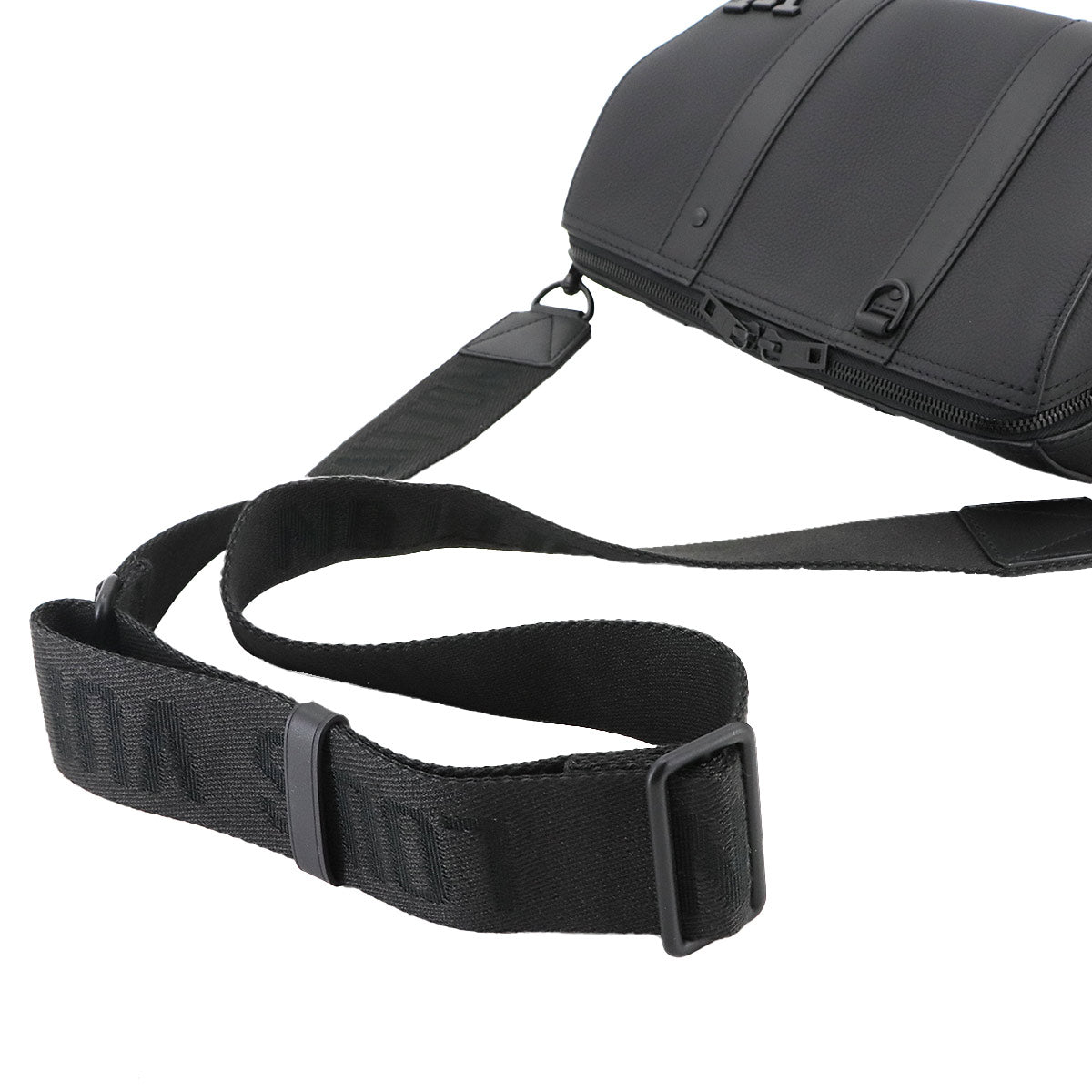 New Classics City Keepall Shoulder Bag Leather M59255