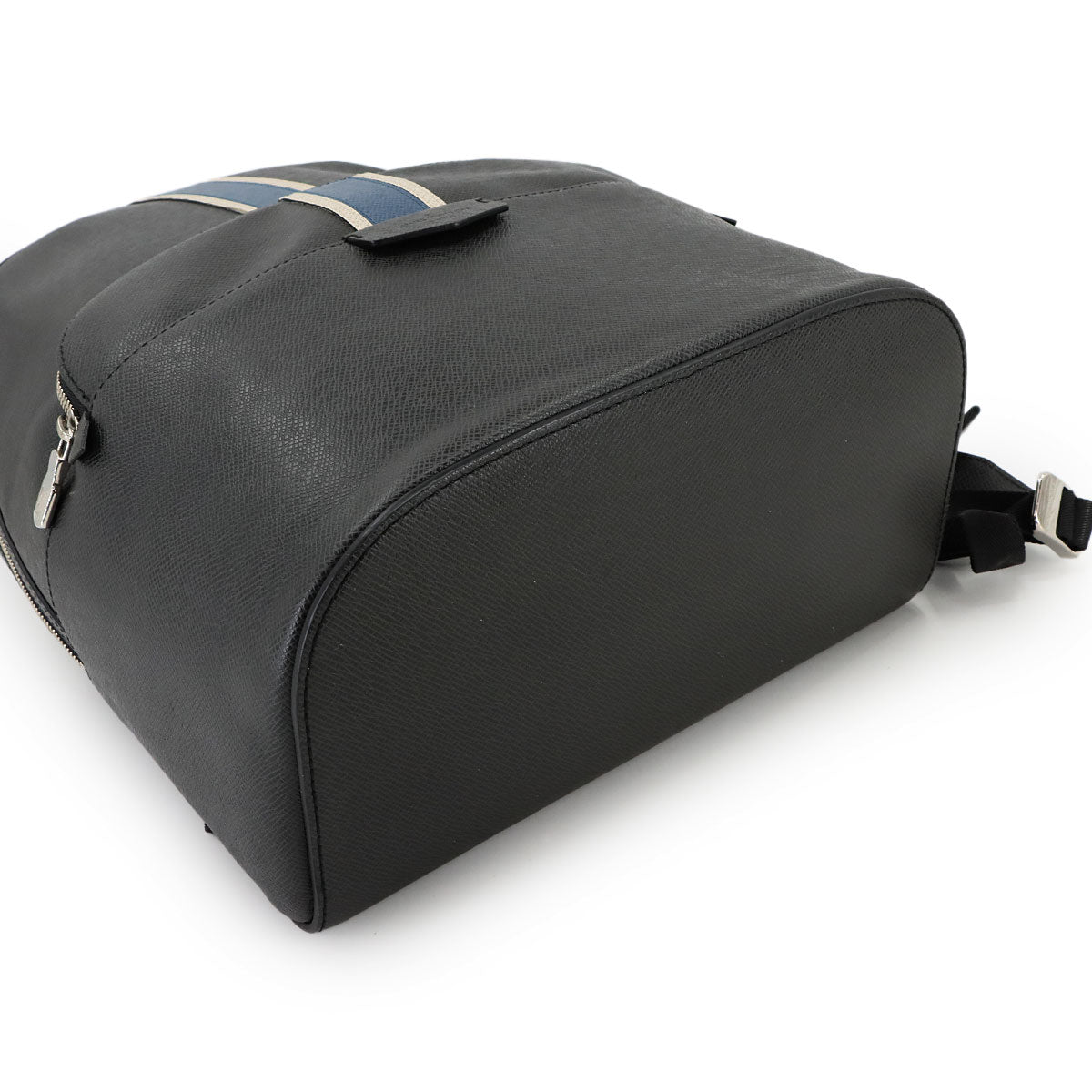 Taiga Anton Backpack Leather Ardoise M34405 Purse