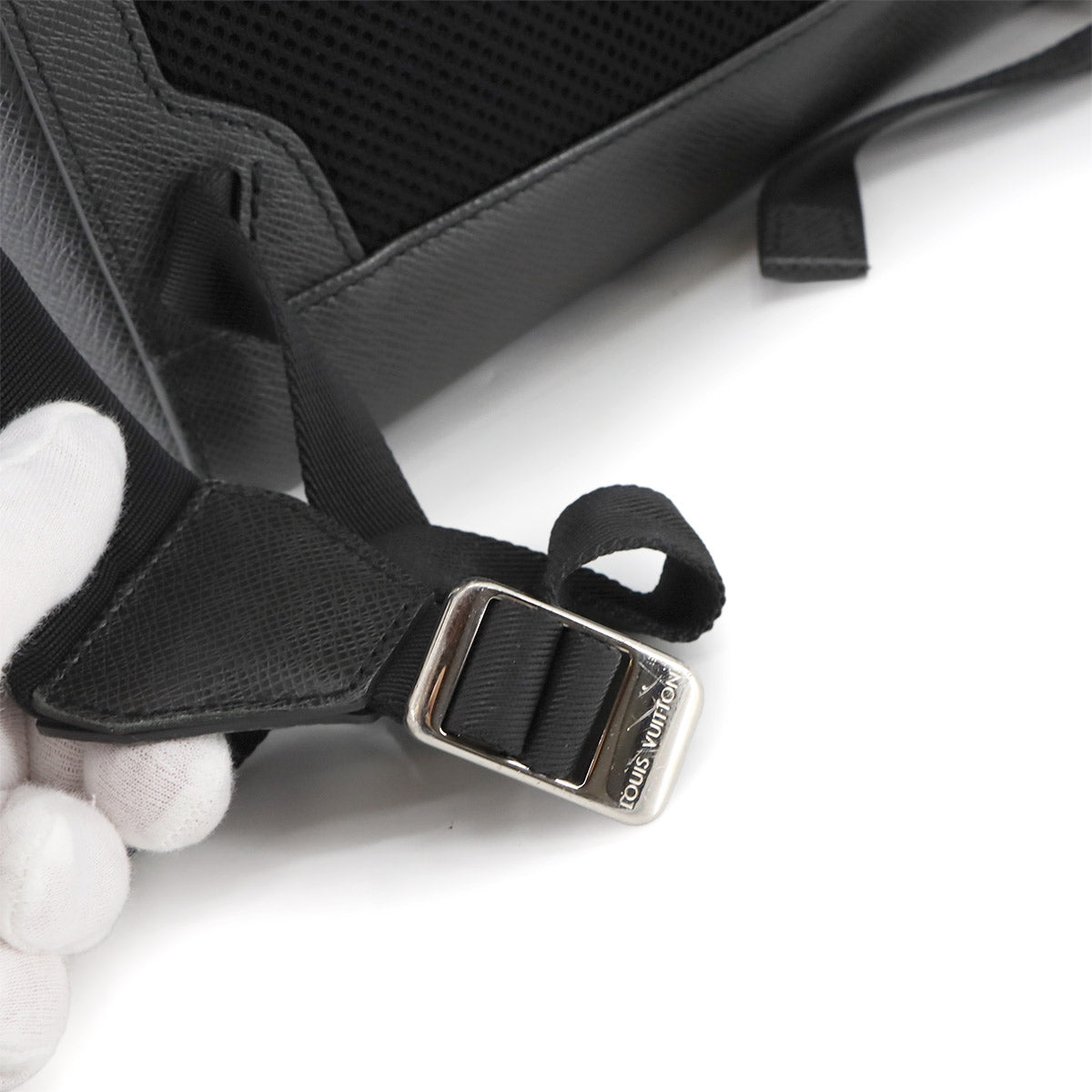 Taiga Anton Backpack Leather Ardoise M34405 Purse