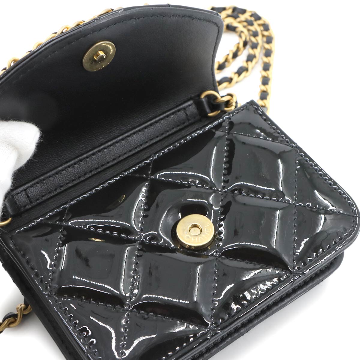 Mini Mini Matelasse Chain Shoulder Bag Patent leather Black