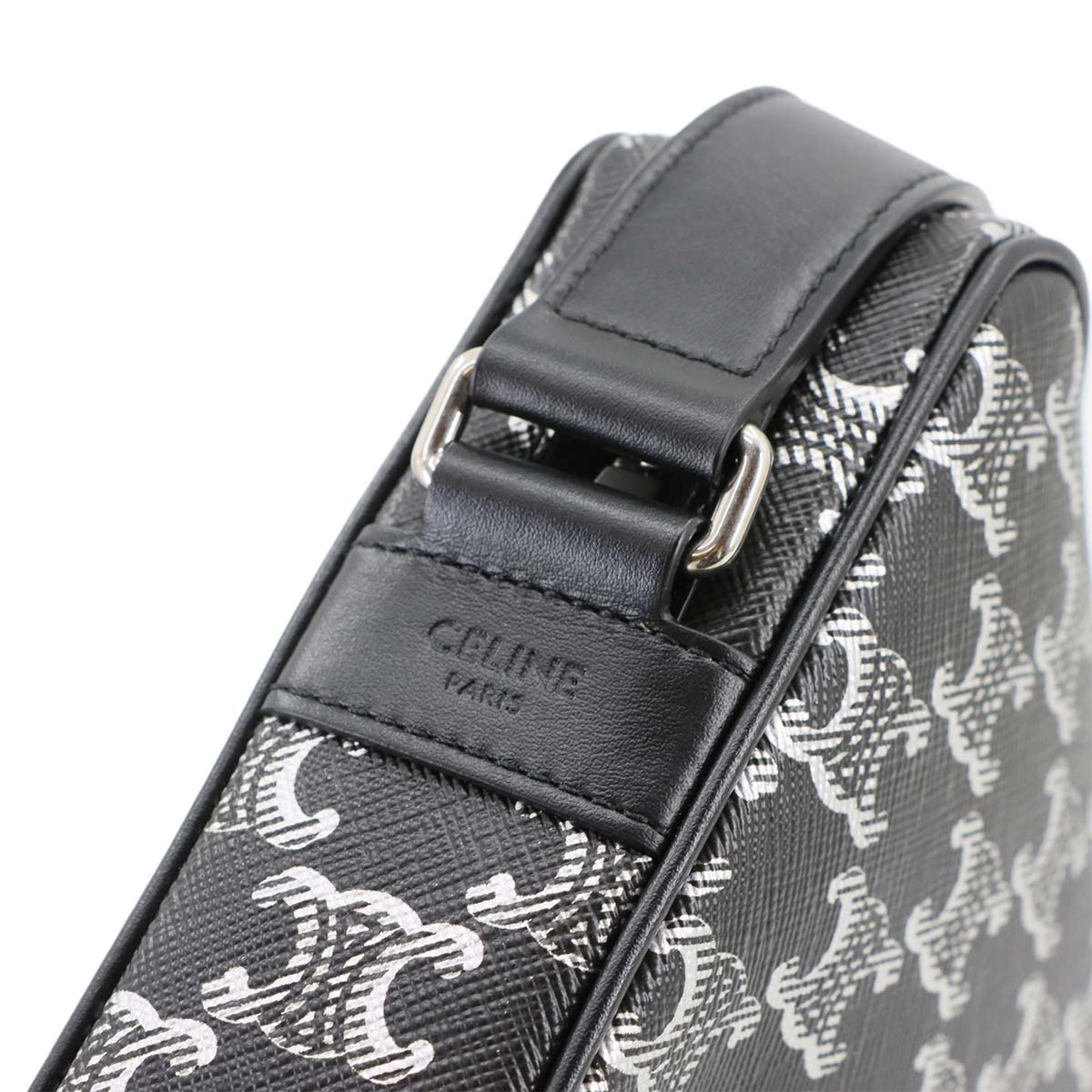 Triomphe Horizontal Messenger Shoulder Bag PVC Leather Black