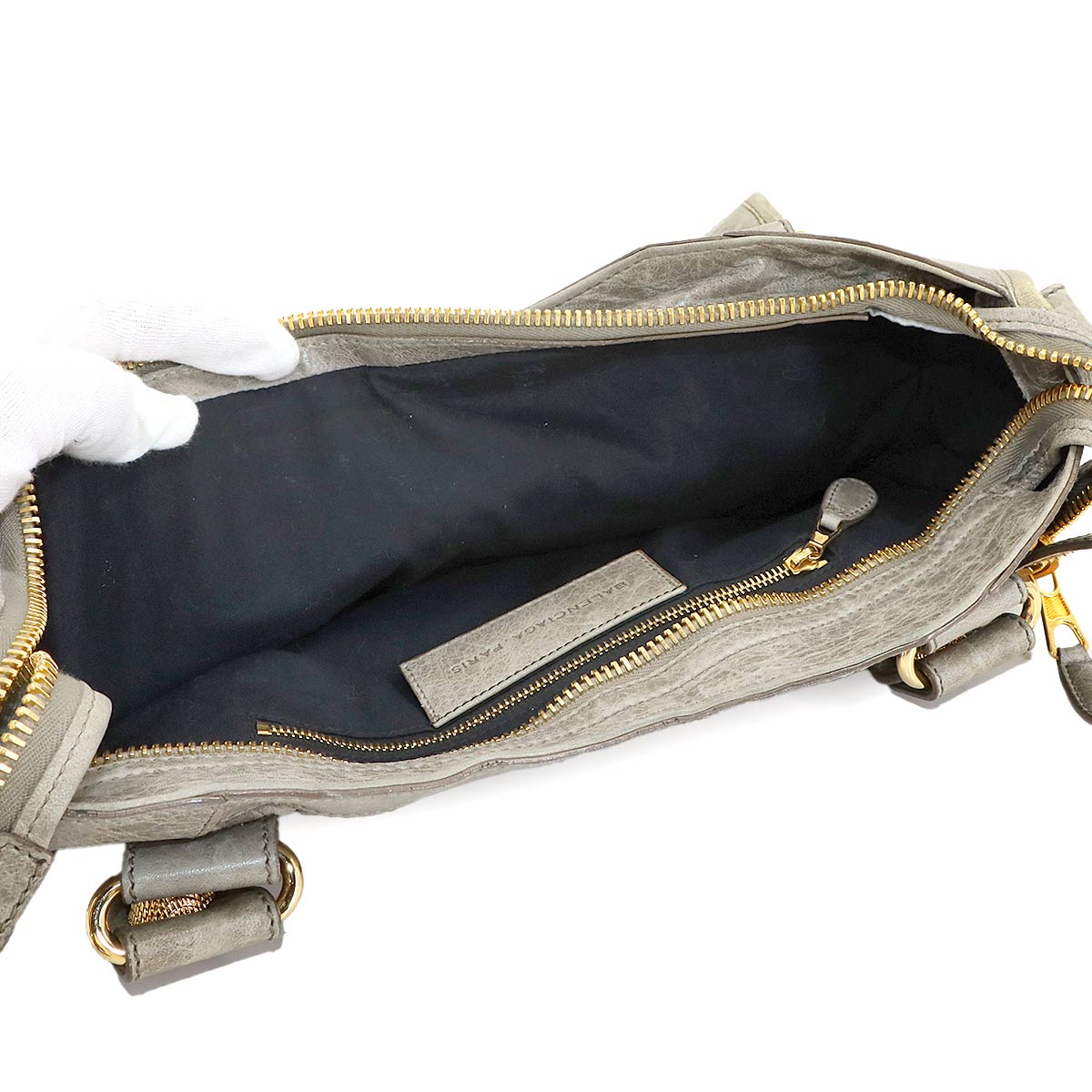 The Giant City Hand Shoulder Bag Leather Gray 173084