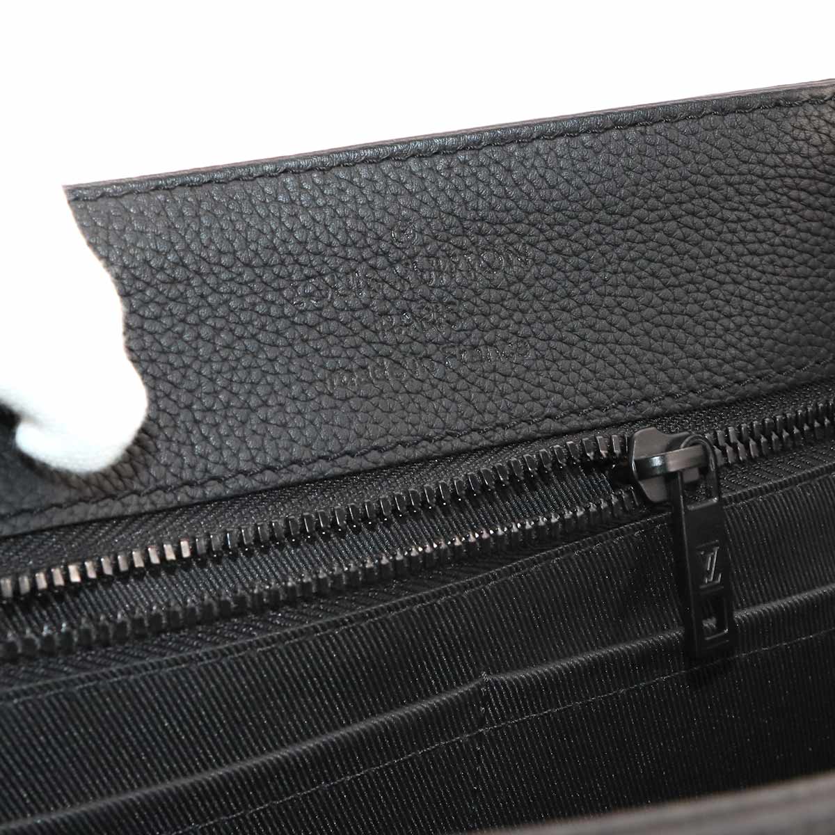 Aerogram Fast Line Tote Bag Leather Black M22481 Purse