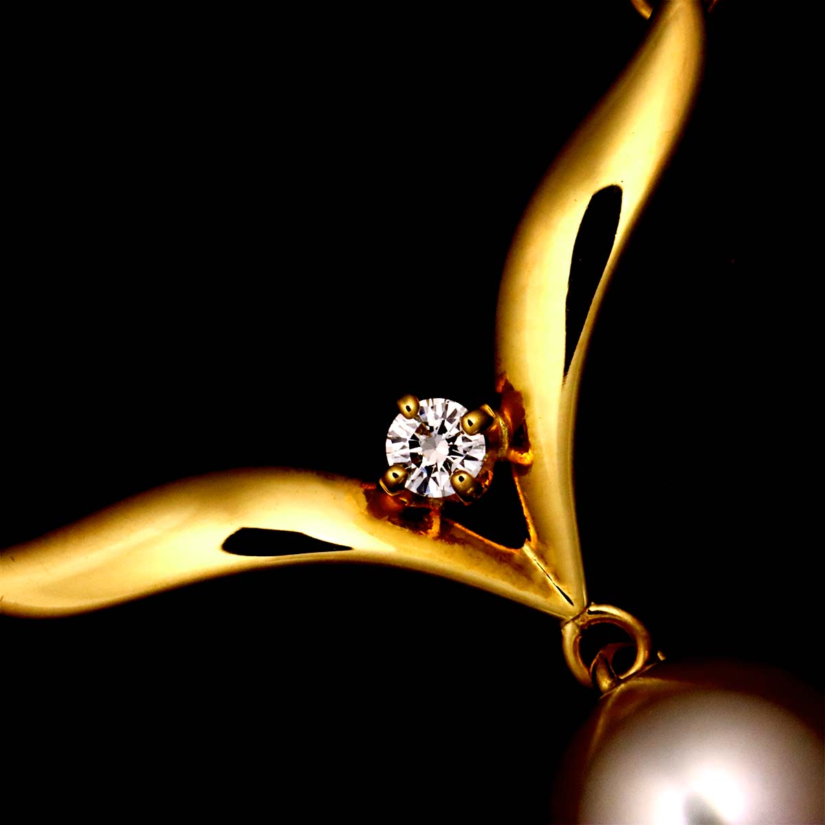 Akoya Pearl 7.4mm Diamond Necklace 18K Yellow Gold 750