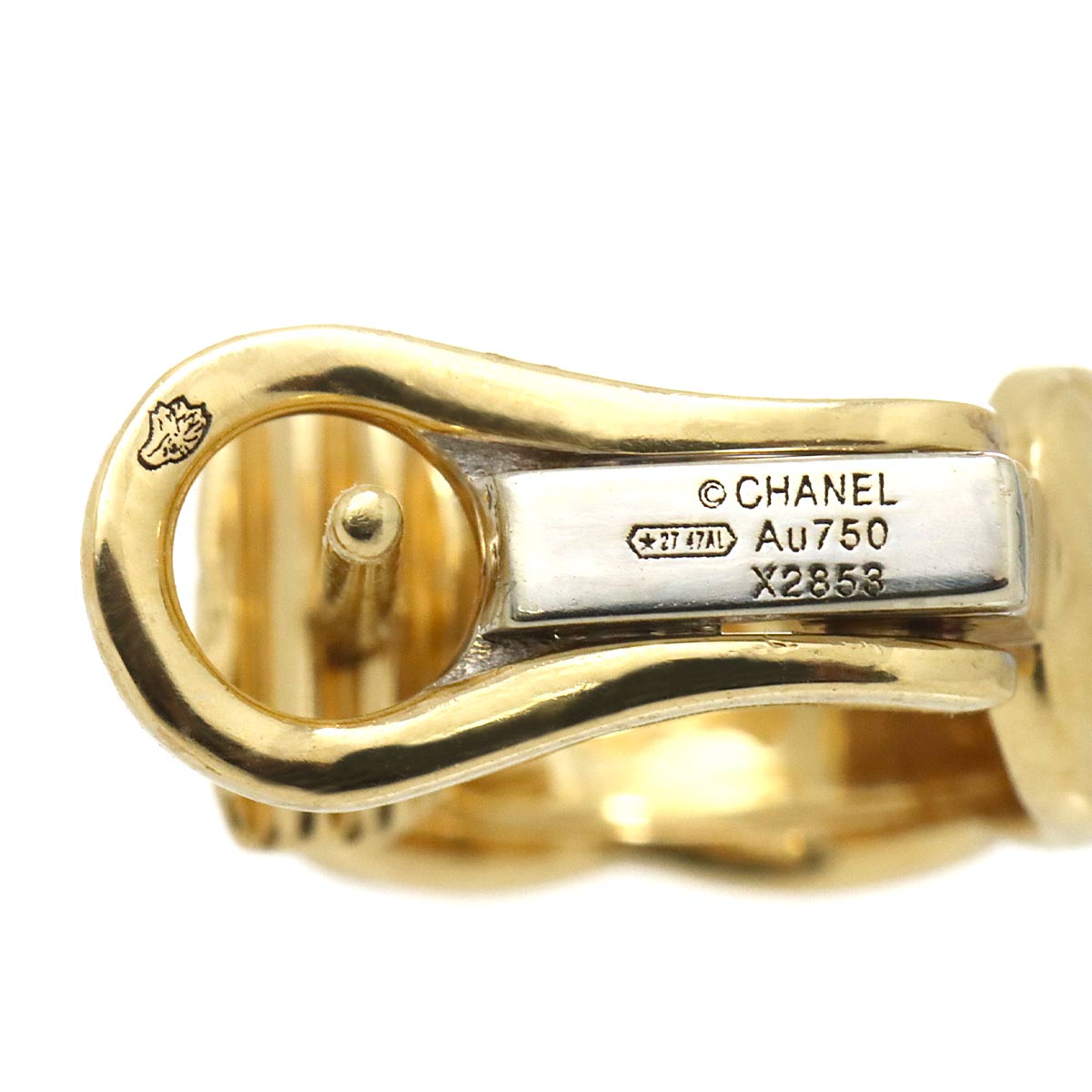 Coco Crush Earring Clip on 18K YG 750 One Piece only