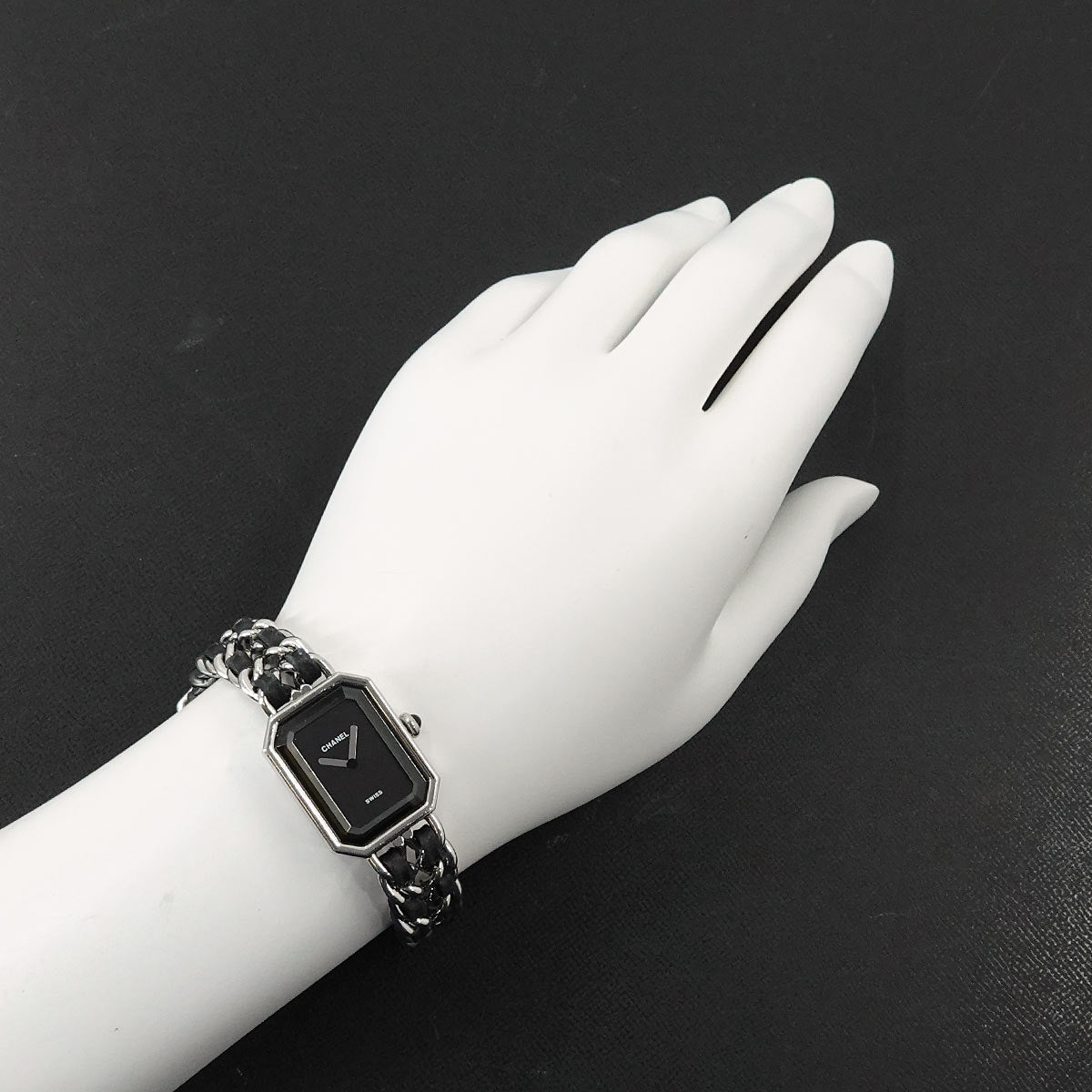 Premiere H0451 Quartz Black Dial Ladies Watch