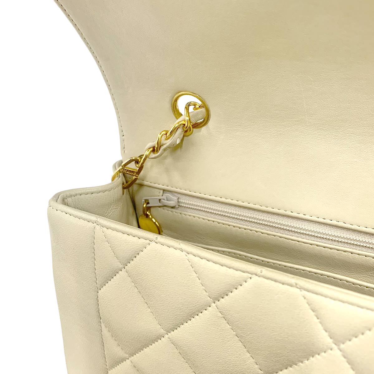 Diana Matelasse 25 Chain Shoulder Bag Leather Beige A01165