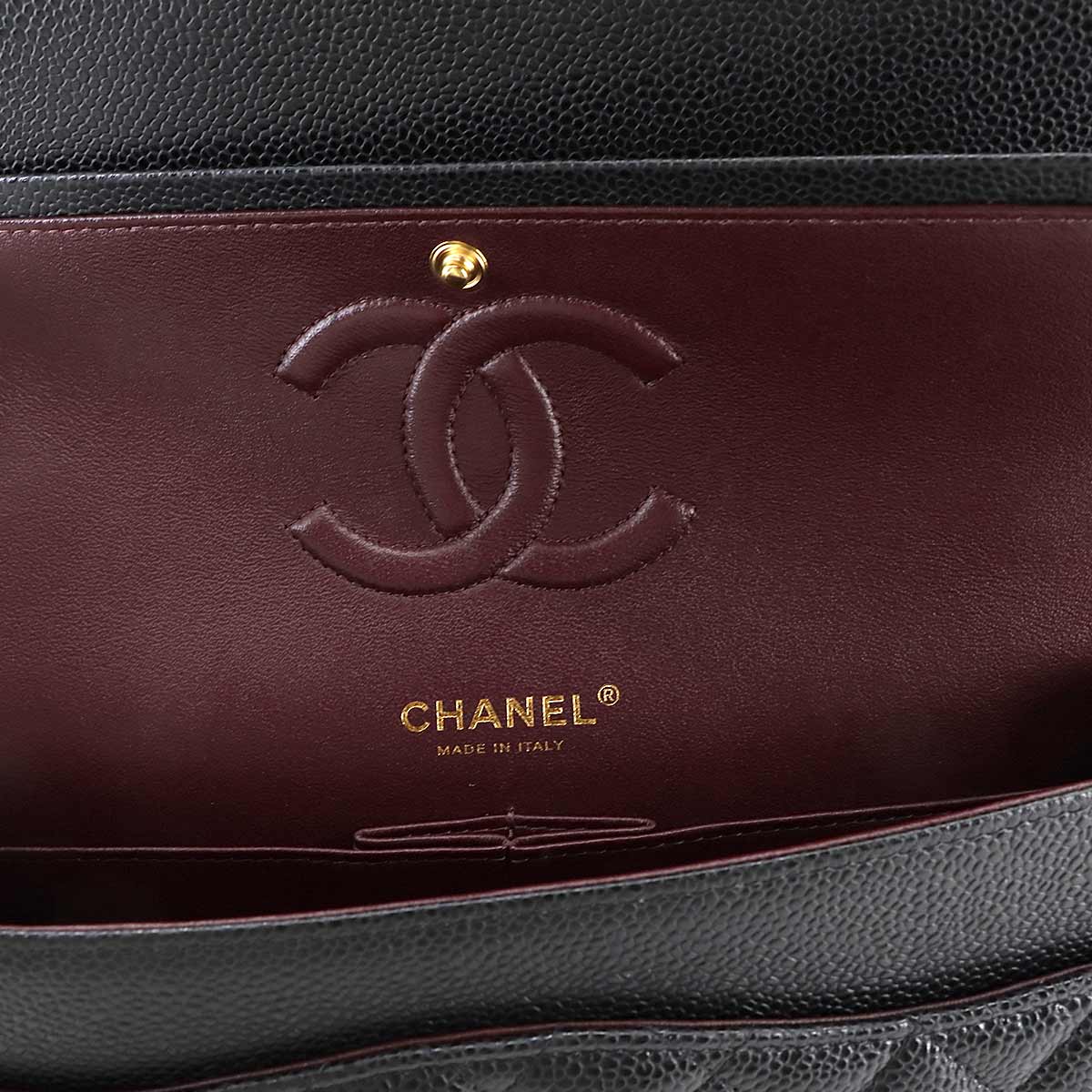 Matelasse 25 Chain Shoulder Bag Leather Black A01112