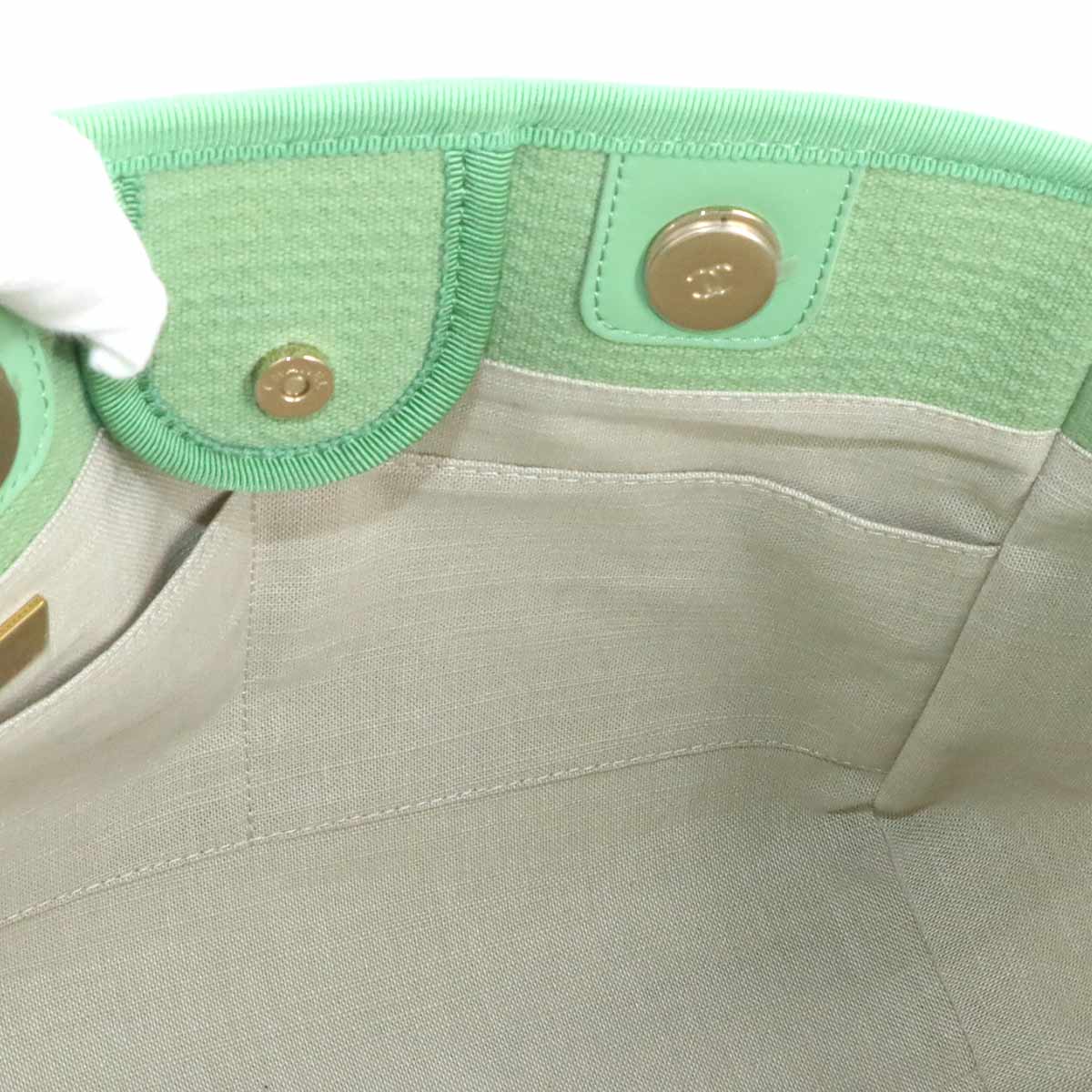 Deauville Small Shopping Tote Chain Shoulder Bag Green AS3257