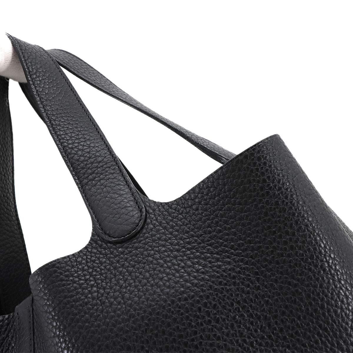 Picotin Lock MM Hand Bag Taurillon Clemence Black Purse