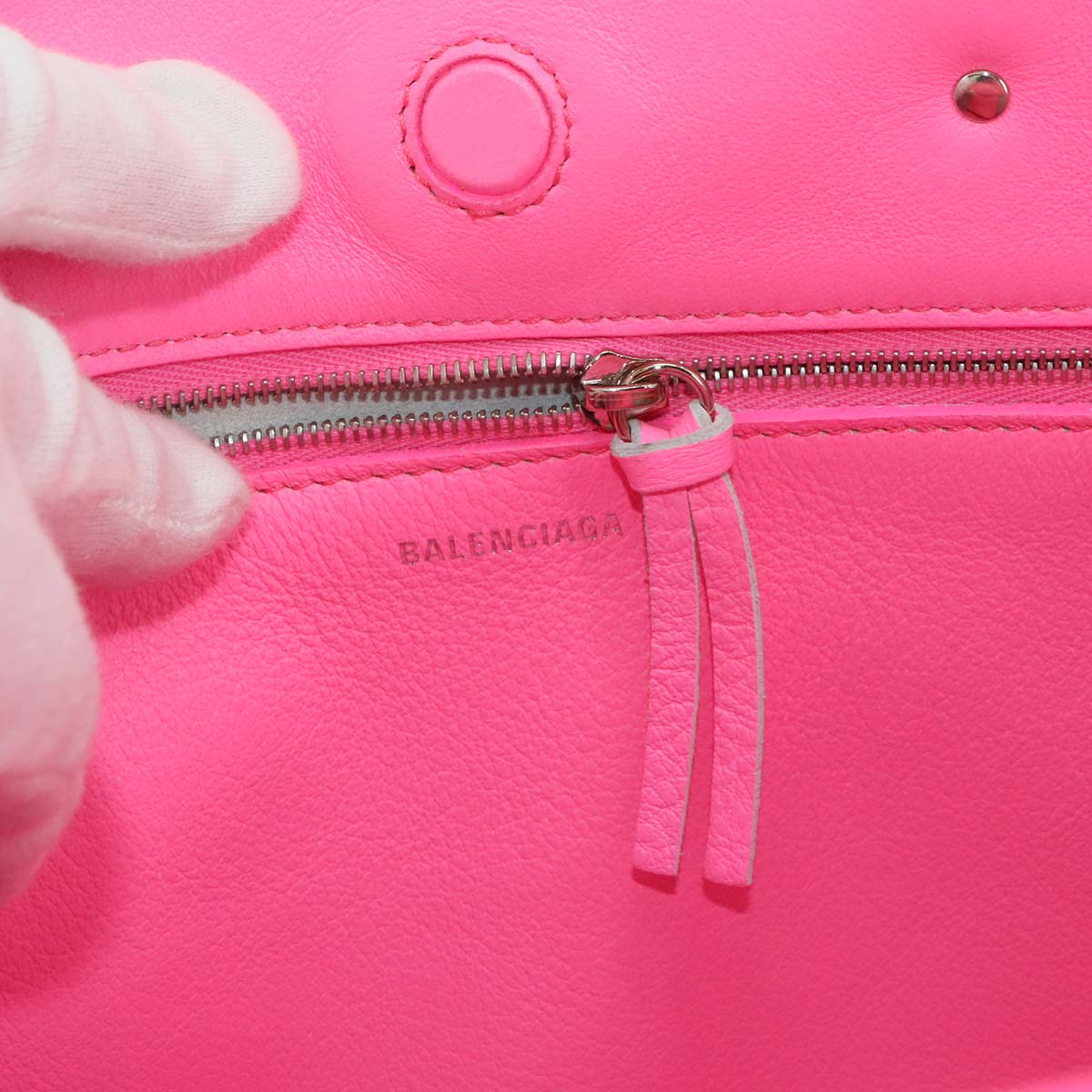 Papier A6 Zip Around Hand Shoulder Bag Leather Pink 370926