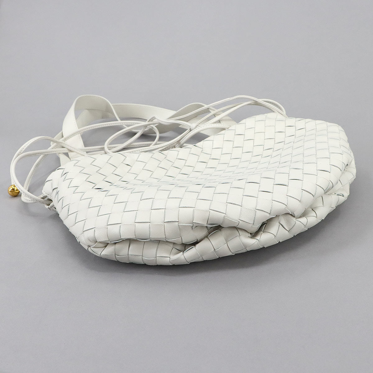 Intrecciato The Bulb Small Shoulder Bag 651811 White