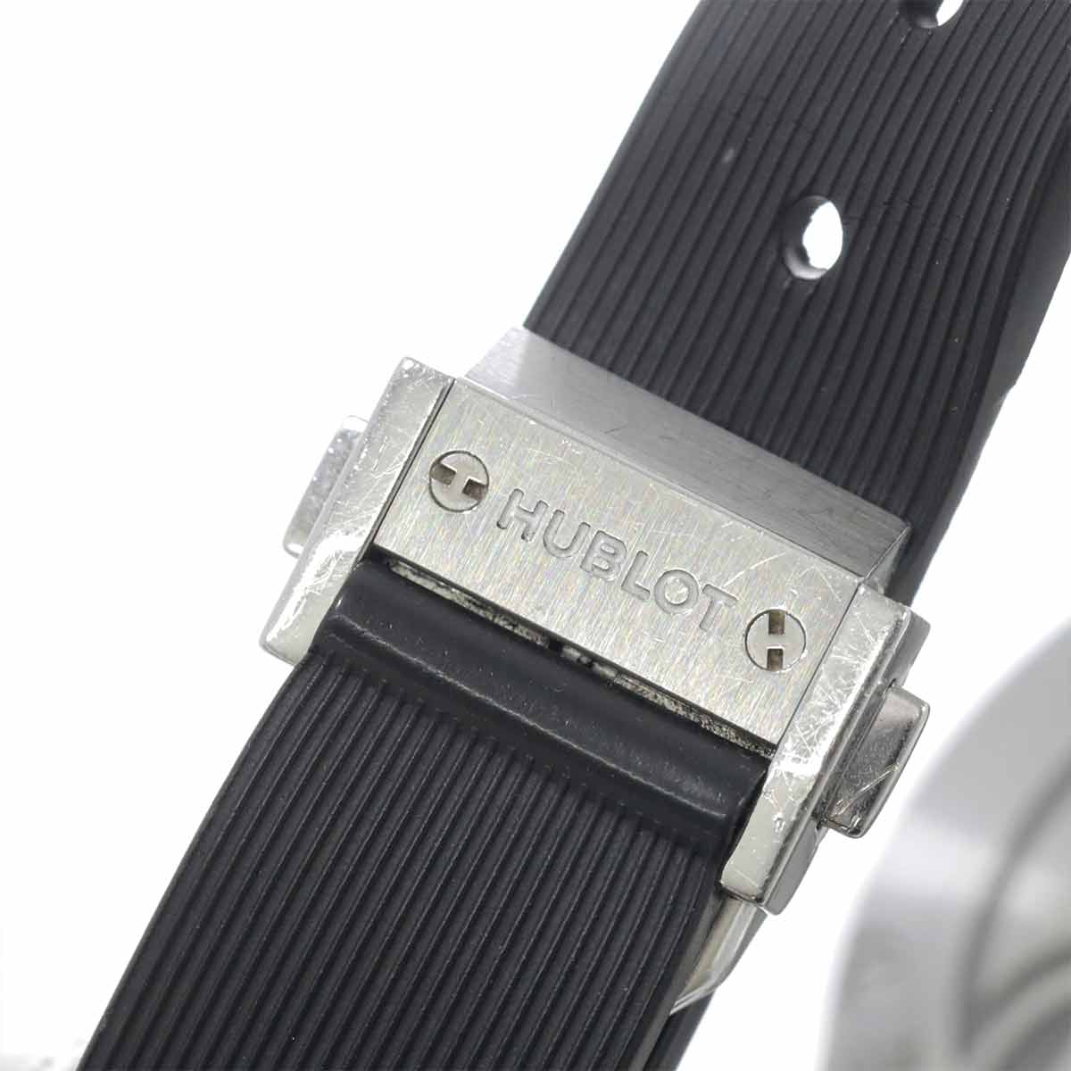 Classic fusion 581 NX 2611 RX Quartz Date Watch