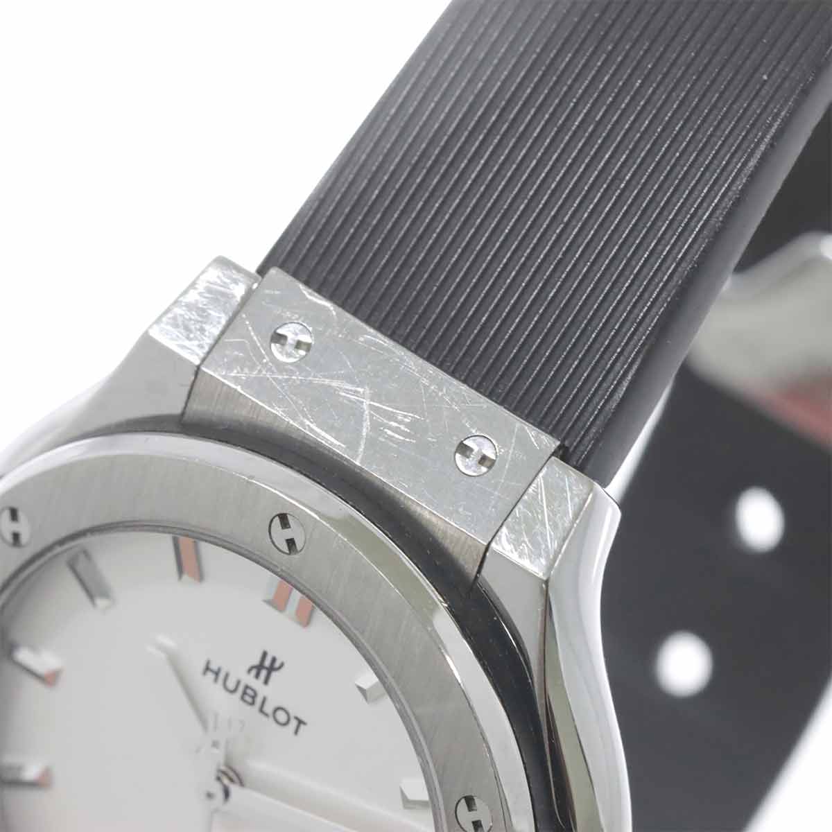 Classic fusion 581 NX 2611 RX Quartz Date Watch