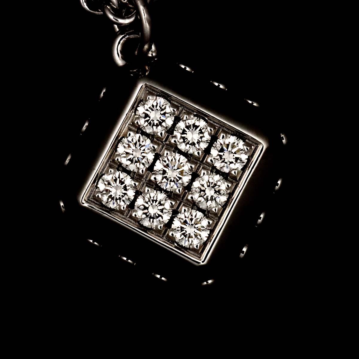 Pendentif Diamond Necklace 18K WG 750