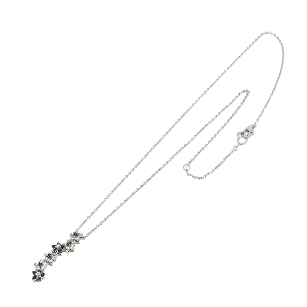 Flower motif Diamond 0.38ct/0.24ct Necklace 18K WG 750