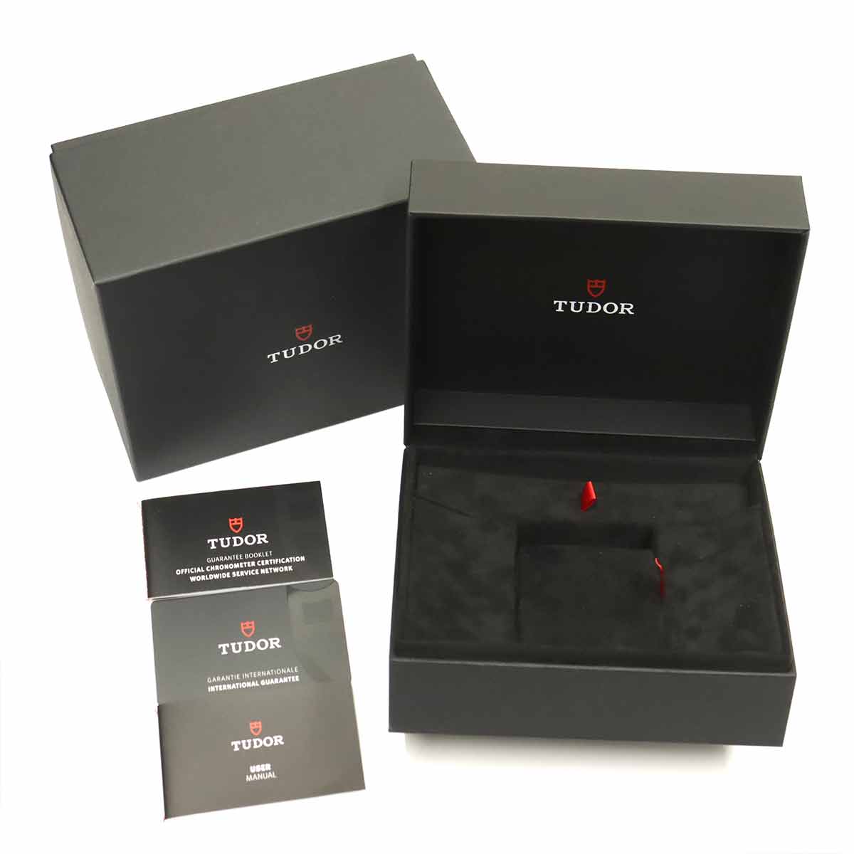 Heritage Black Bay 79000N Automatic Black Dial Mens Watch