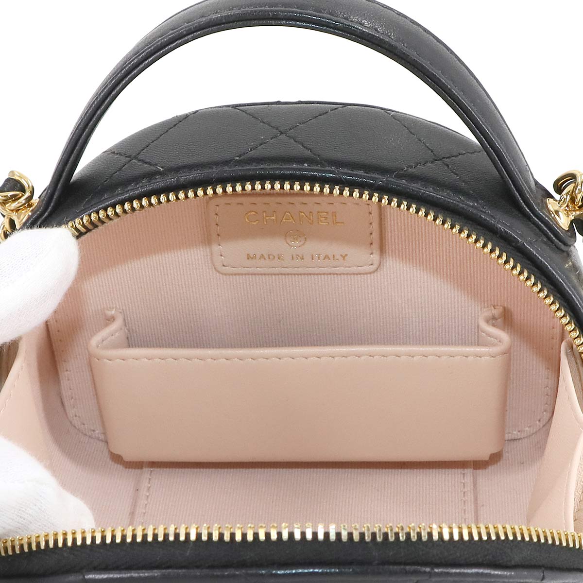 Matelasse Chain Clutch Mini Shoulder Bag Leather Black AP3087