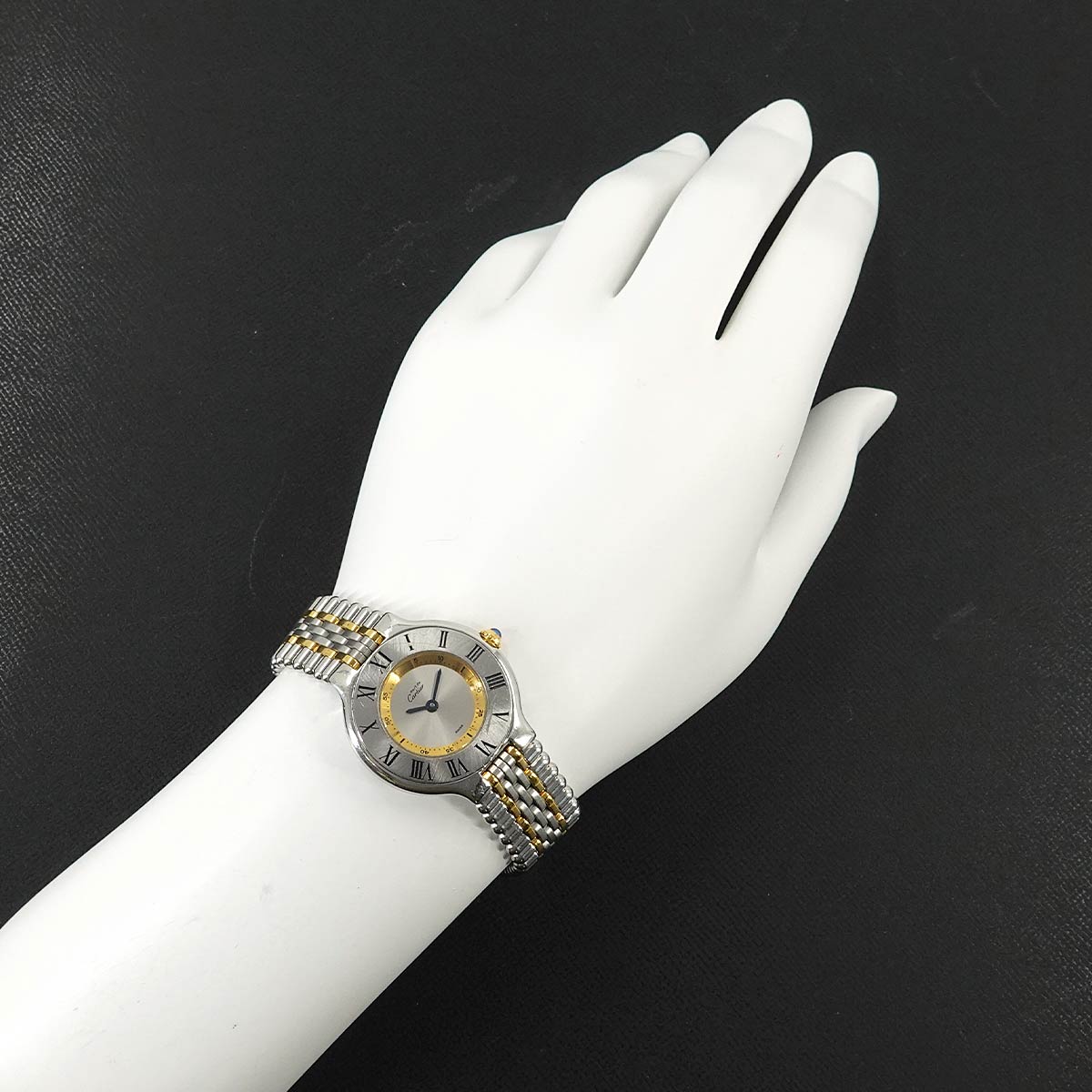 Must 21 Van Thian W10075F4 Quartz Silver Dial Ladies Watch