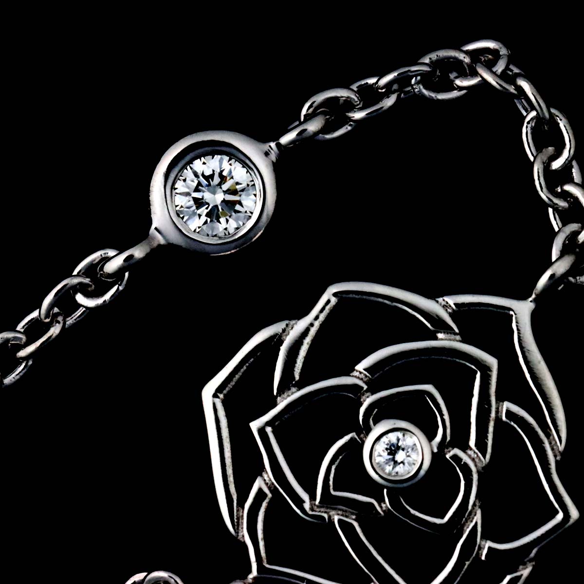 Rose Diamond Bracelet 18K WG 750