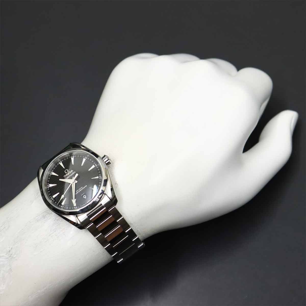 Seamaster 220 10 38 20 01 001 Automatic Black Dial Mens Watch