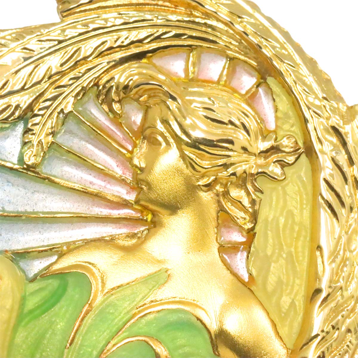 Akoya Pearl Enamel Brooch 18K Yellow Gold 750