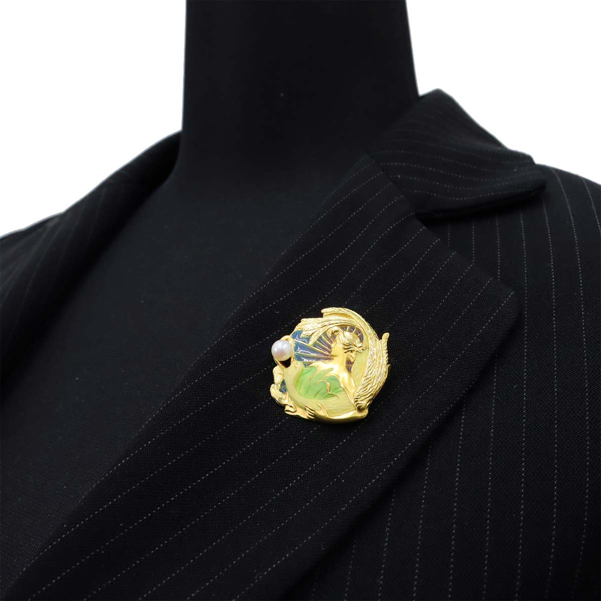Akoya Pearl Enamel Brooch 18K Yellow Gold 750