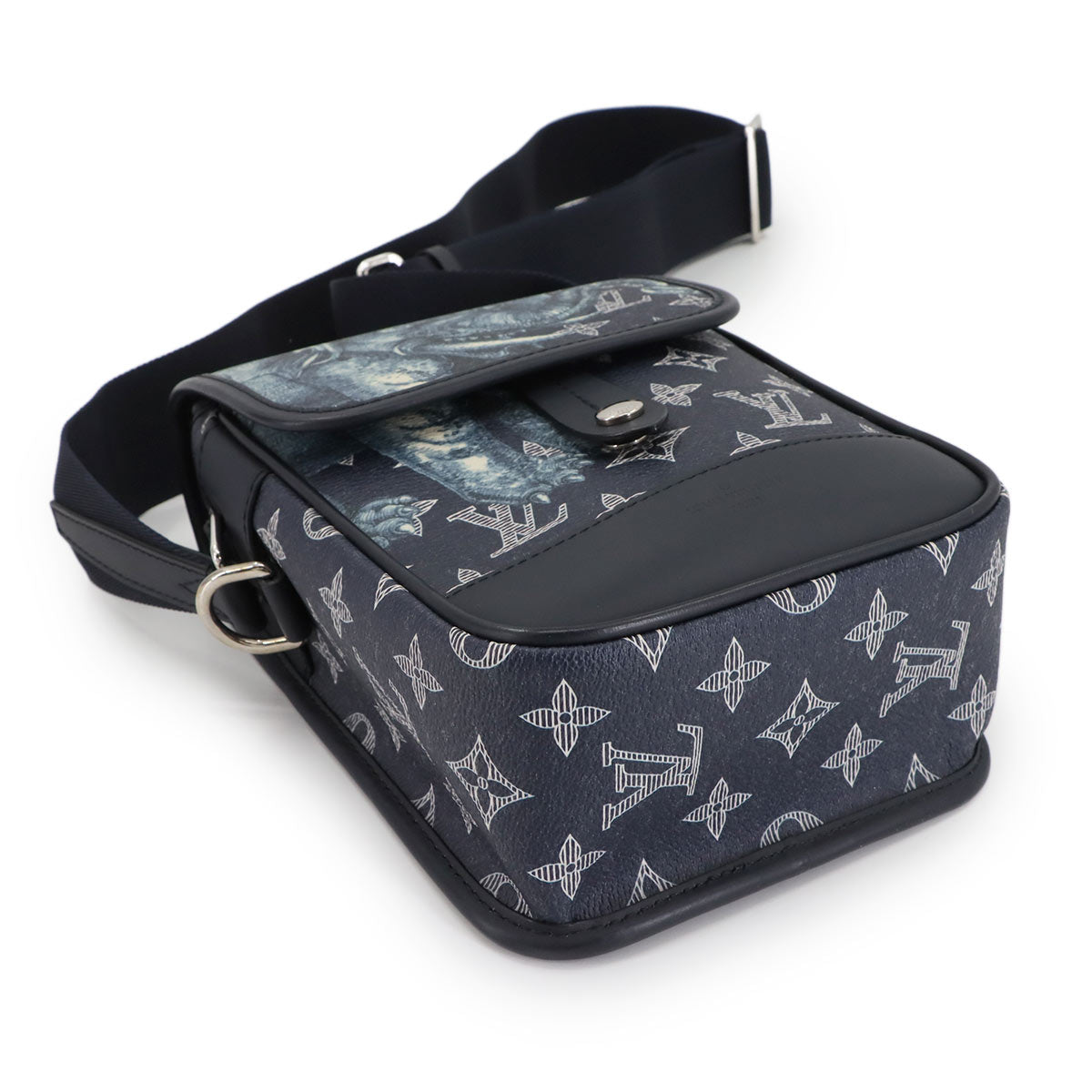 Monogram Savanna Messenger BB Shoulder Bag Navy M54247