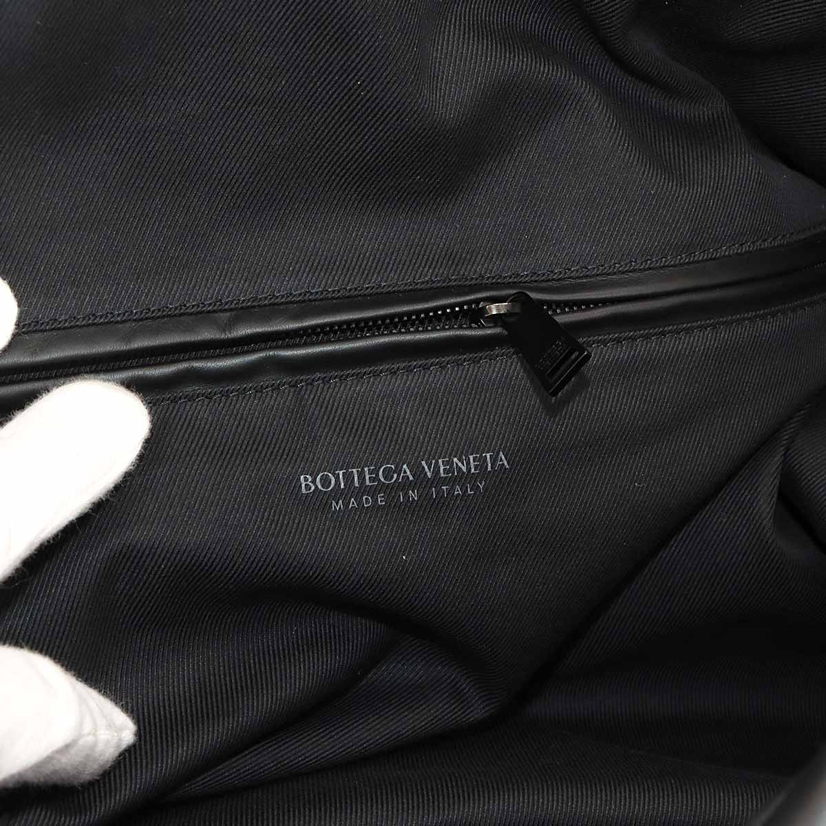 Intrecciato Boston Bag Leather Black Purse