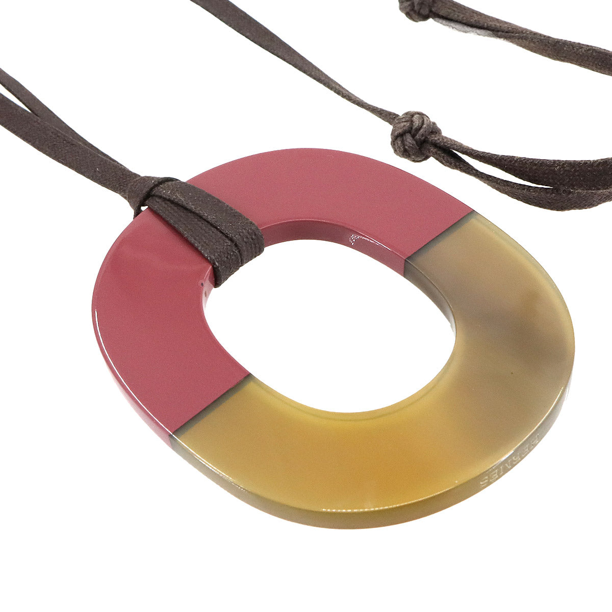 Isum GM Necklace Buffalo Horn Brwon Pink Accessory