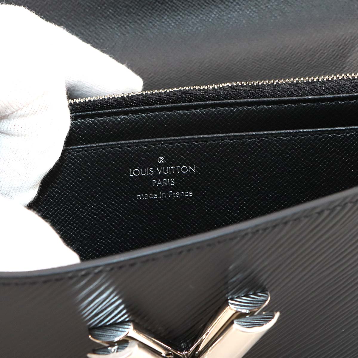 Epi Twist Wallet Long Leather Noir M68309 Purse