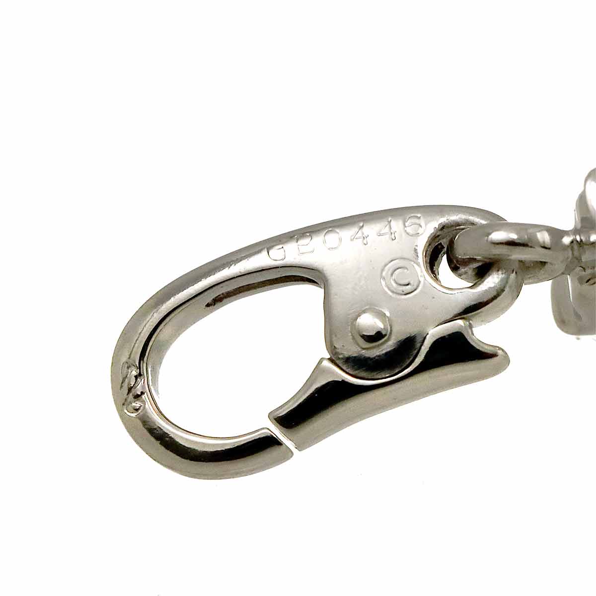 2C Pendant Top Charm 18K White Gold 750